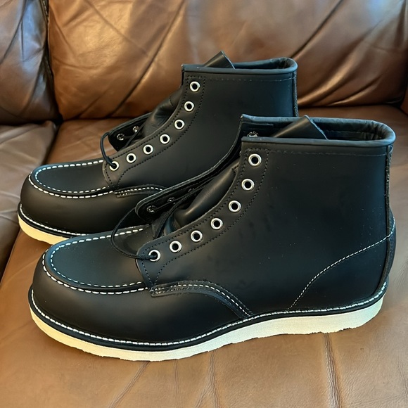 Men’s Red Wing 8130 6 Inch Moc Toe Boots Size 11.5 Black Chrome Tan Leather - Picture 4 of 11